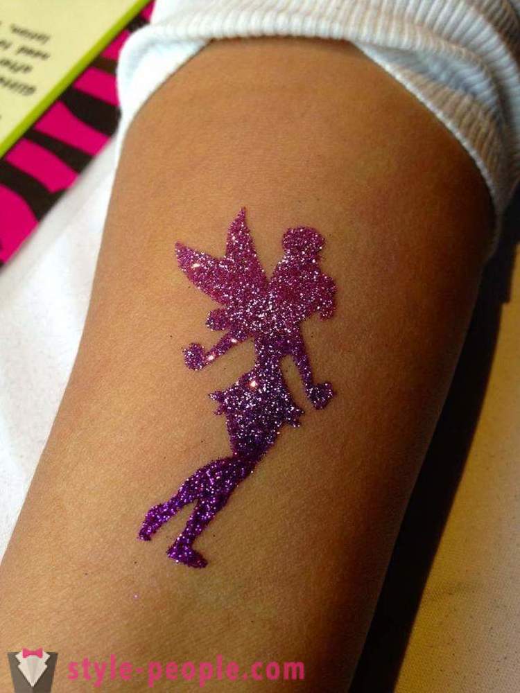 Ce este sclipici-tatuaj? Cum sa faci un tatuaj.