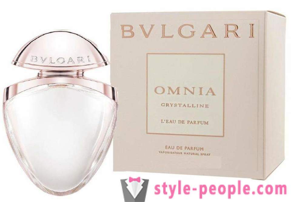 Bvlgari Omnia cristalin: Descriere aromă și client comentarii