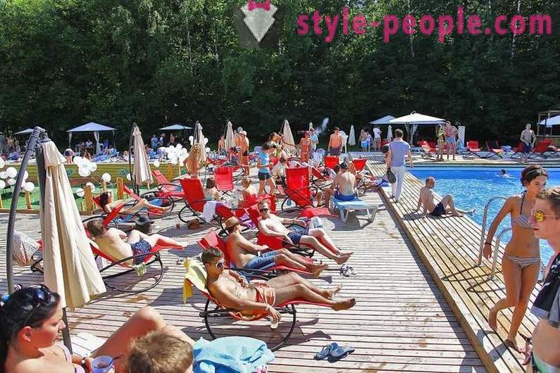 „Pool“, în Sokolniki