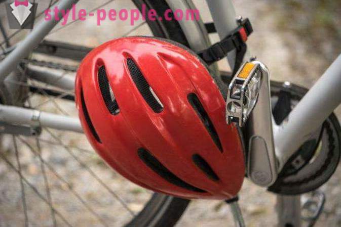 Biciclete casca: o trecere în revistă a modelelor, în special alegerea producătorilor și