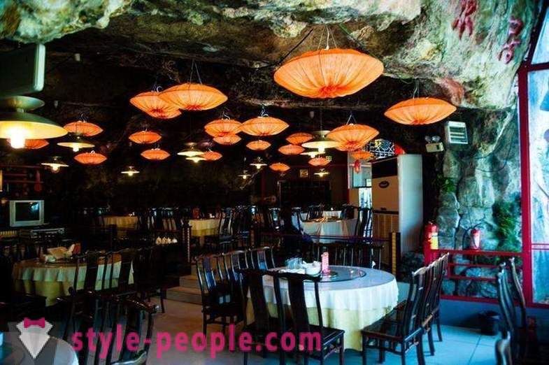 Fanven: restaurant chinezesc peste prapastia