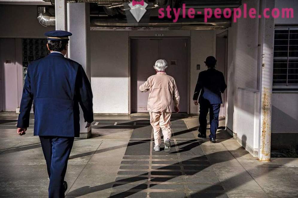 Japonezii mai in varsta tind sa o închisoare locală
