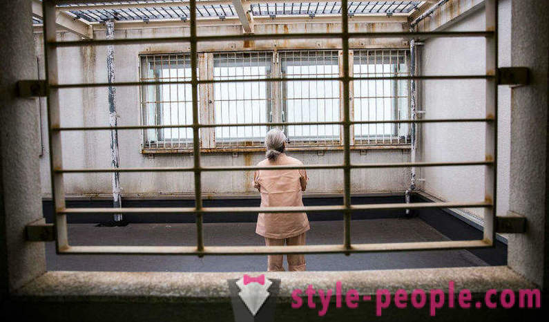 Japonezii mai in varsta tind sa o închisoare locală