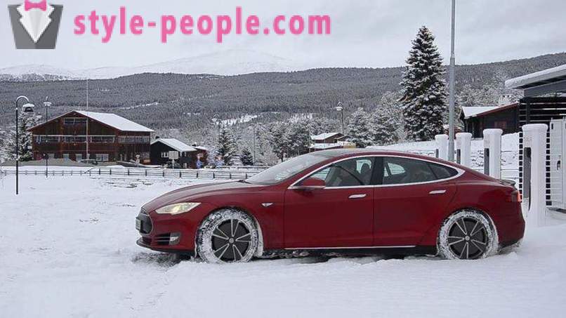 Tesla Motors se pregătește pentru lansarea oficială pe piața rusă