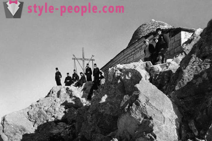 30 fapte despre Muntele Athos