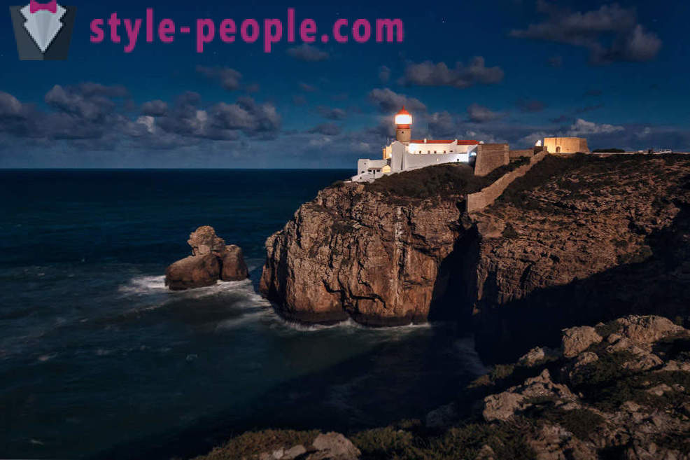 Portugalia Algarve nori soare sau gri Ocean