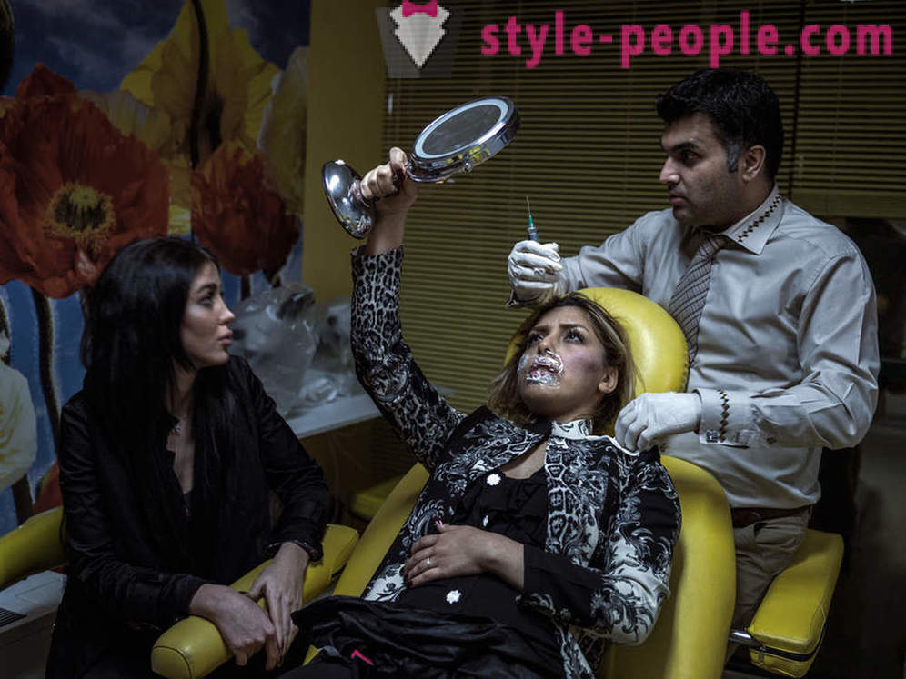 Islam, țigări și Botox - viața de zi cu zi a femeilor în Iran