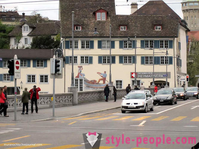 O plimbare prin orașul vechi din Zurich