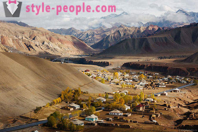 Cel mai frumos drum - Autostrada Pamir