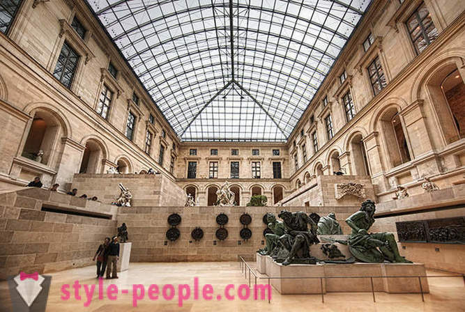 10 muzee cele mai vizitate din lume