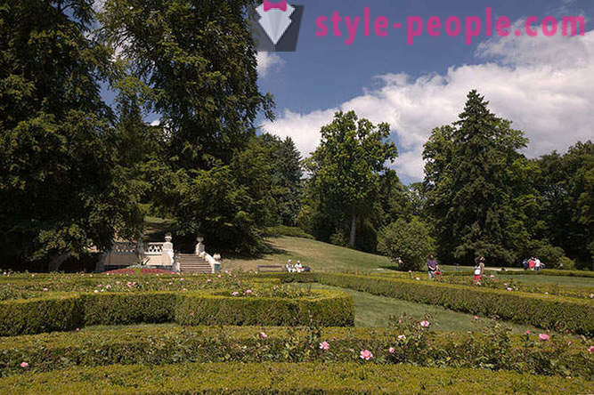 Excursie la perla de Boemia de Sud - castel Hluboka nad Vltavou