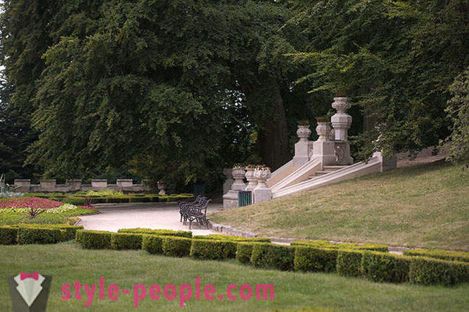 Excursie la perla de Boemia de Sud - castel Hluboka nad Vltavou