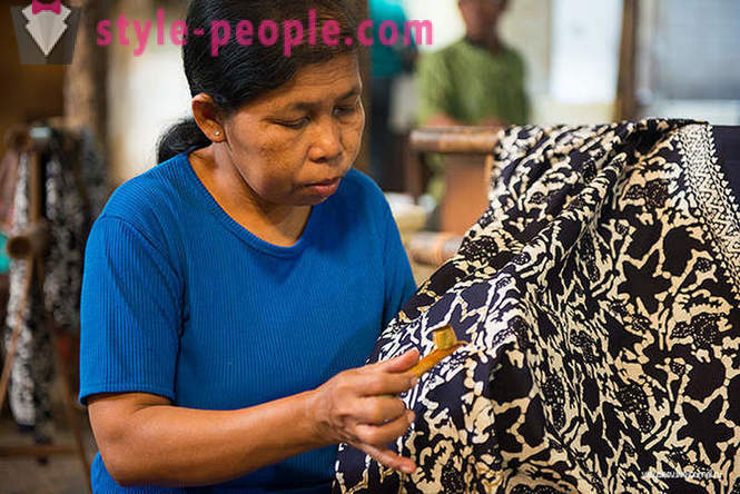 Cum de a face batic în Indonezia