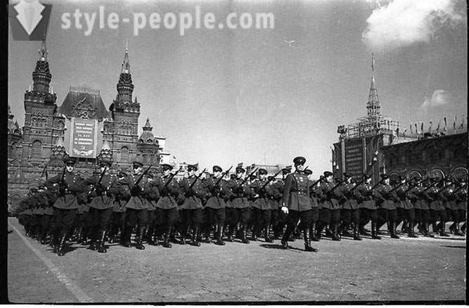 Parada din Piața Roșie la o mai 1951