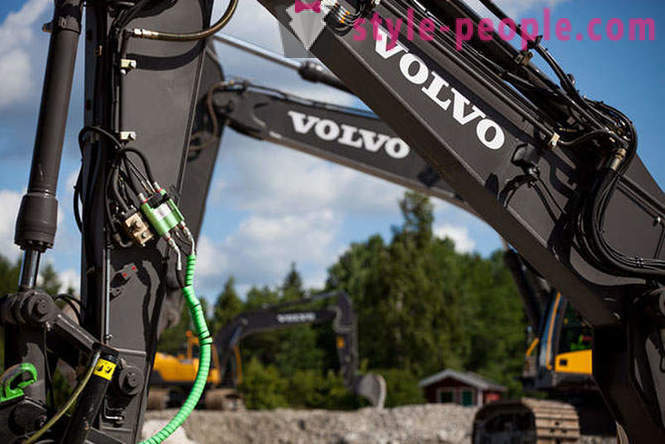 Poligon Volvo Construction Equipment din Suedia