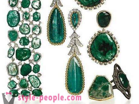 Pietre prețioase verde: smarald, Demantoid, turmalina