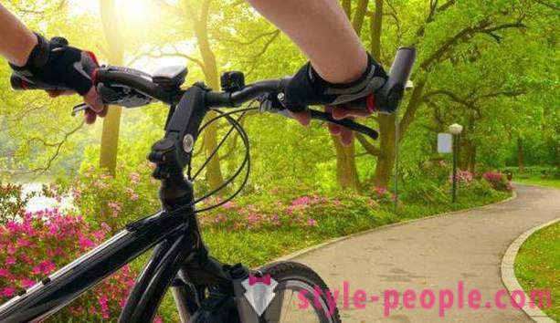 Cât de multe calorii sunt arse in timp ce mersul pe bicicletă, comentarii slăbire