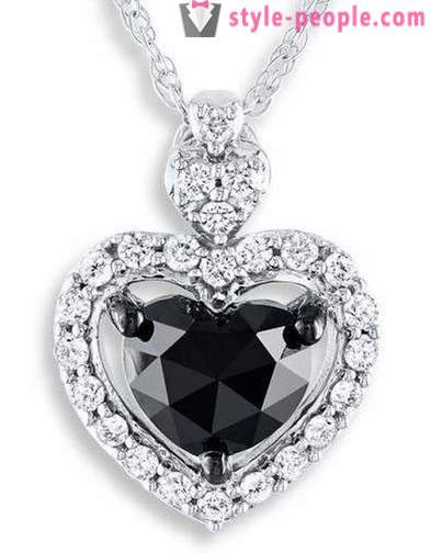 Bijuterii diamant negru care este folosit? Inel cu diamant negru