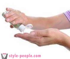 Sanitizer - o protecție eficientă împotriva microbilor și de îngrijire a pielii blând